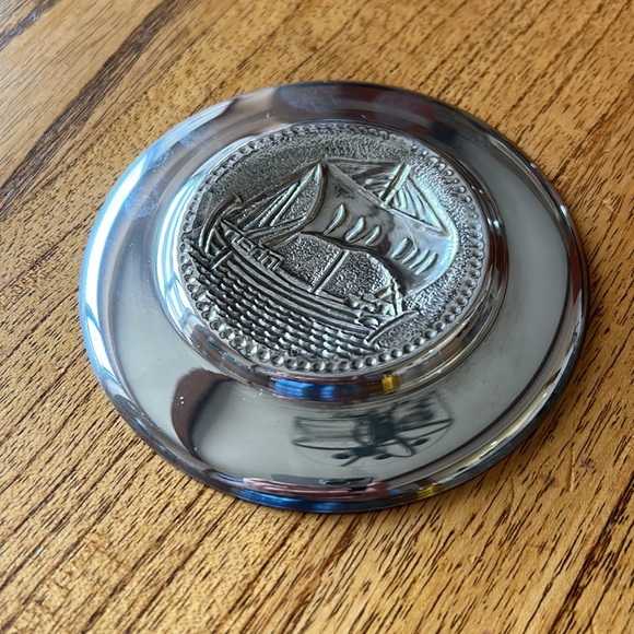 Dutch Silver Dish - fully Hallmarked - Picture 5 of 10